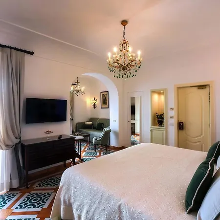 Buca Di Bacco Hotel 4*
