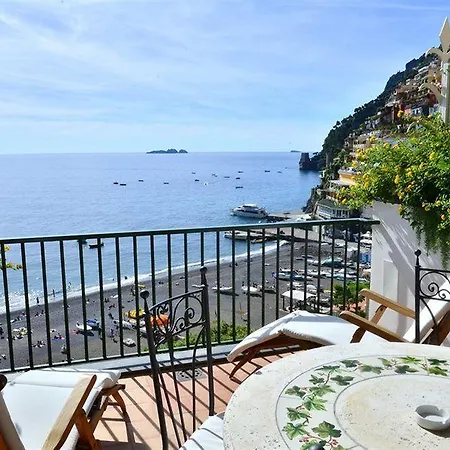 Buca Di Bacco Hotel 4*