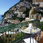 Buca Di Bacco Hotel Positano