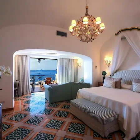 Buca Di Bacco Hotel 4*