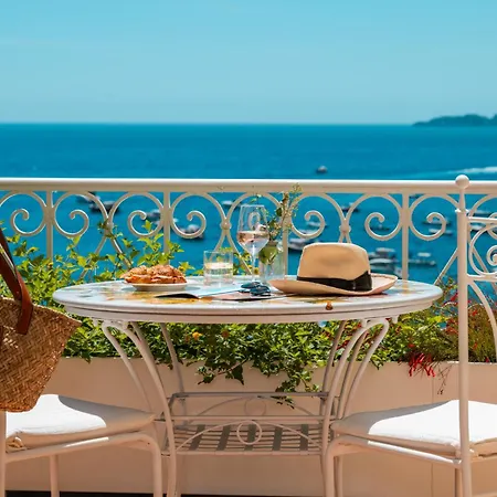 Buca Di Bacco Hotel