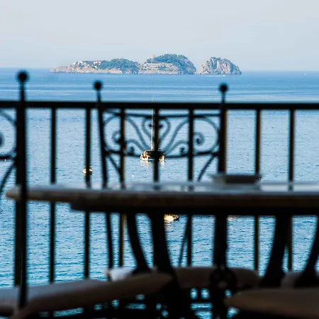 Buca Di Bacco 4* Positano