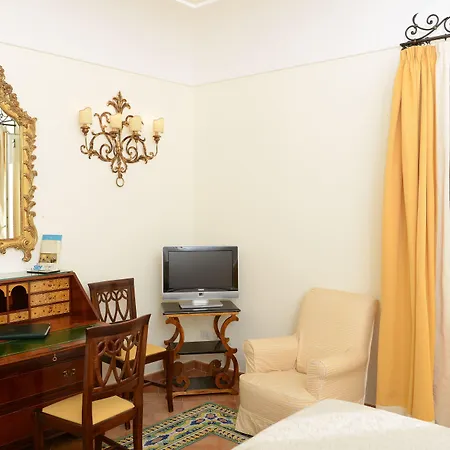 Buca Di Bacco Hotel Positano