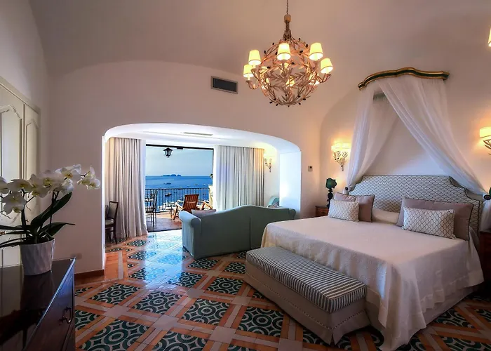 Buca Di Bacco Отель 4*