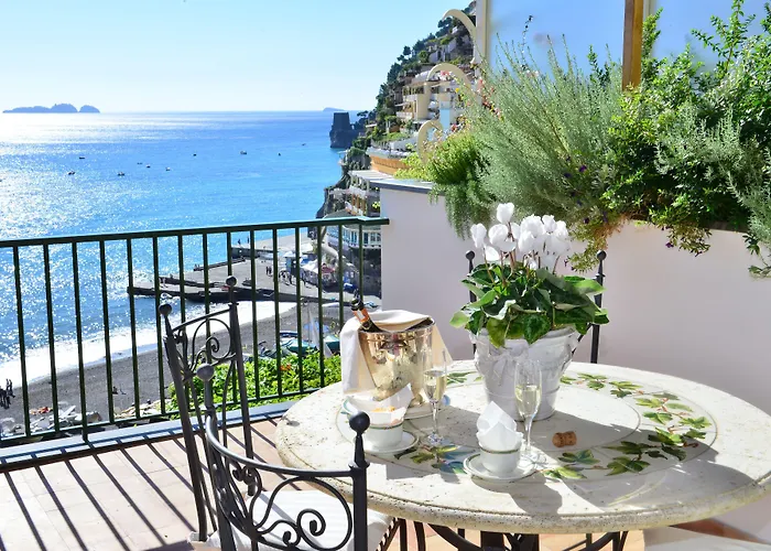 Hotel Buca Di Bacco 4*