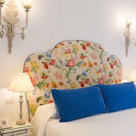 Buca Di Bacco Hotel